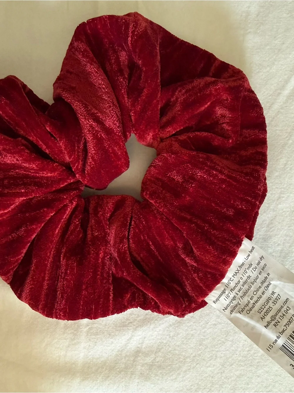 Velvet Oversized Scrunchie - Deep Red - Sezane